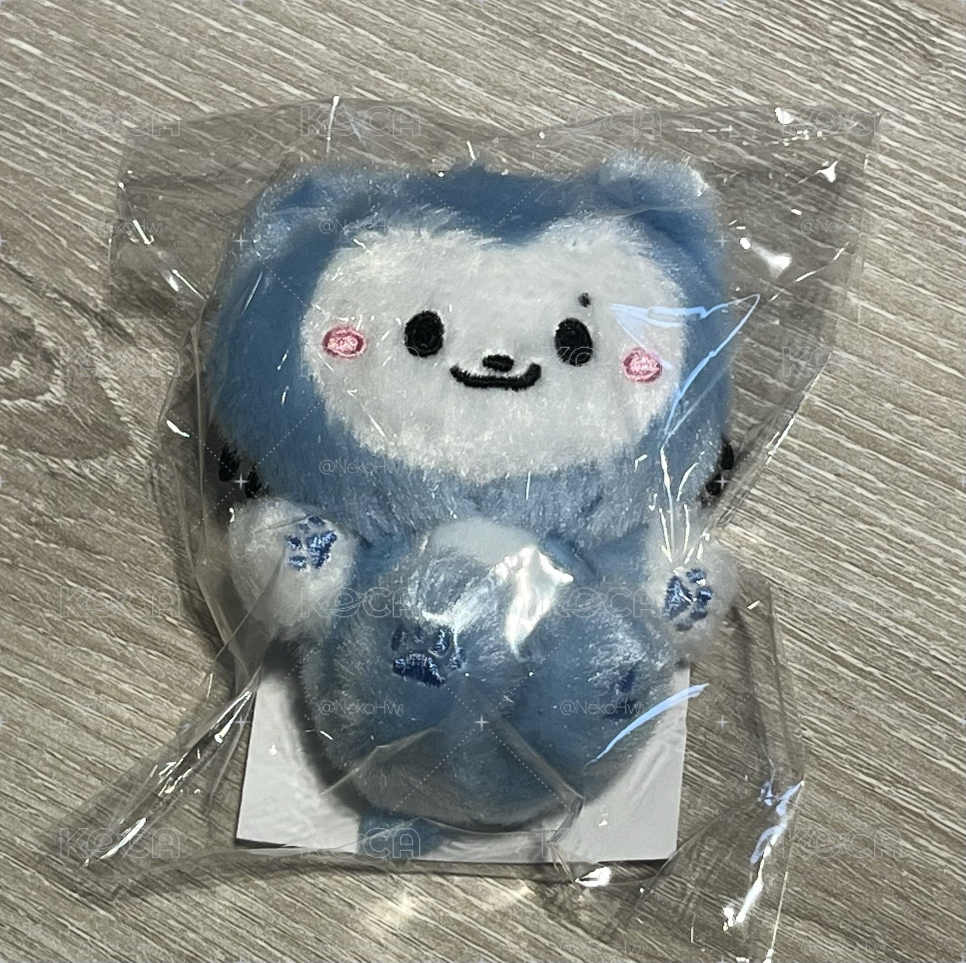 現貨三巡日本場 留真坐姿娃