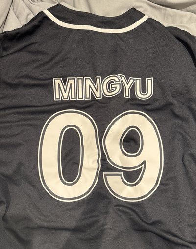 Mingyu球衣