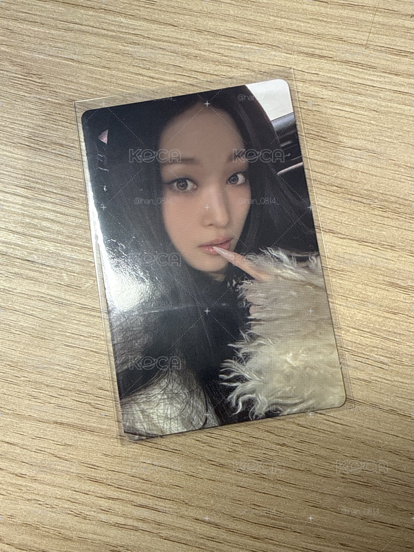 FAMOUS 專輯卡 