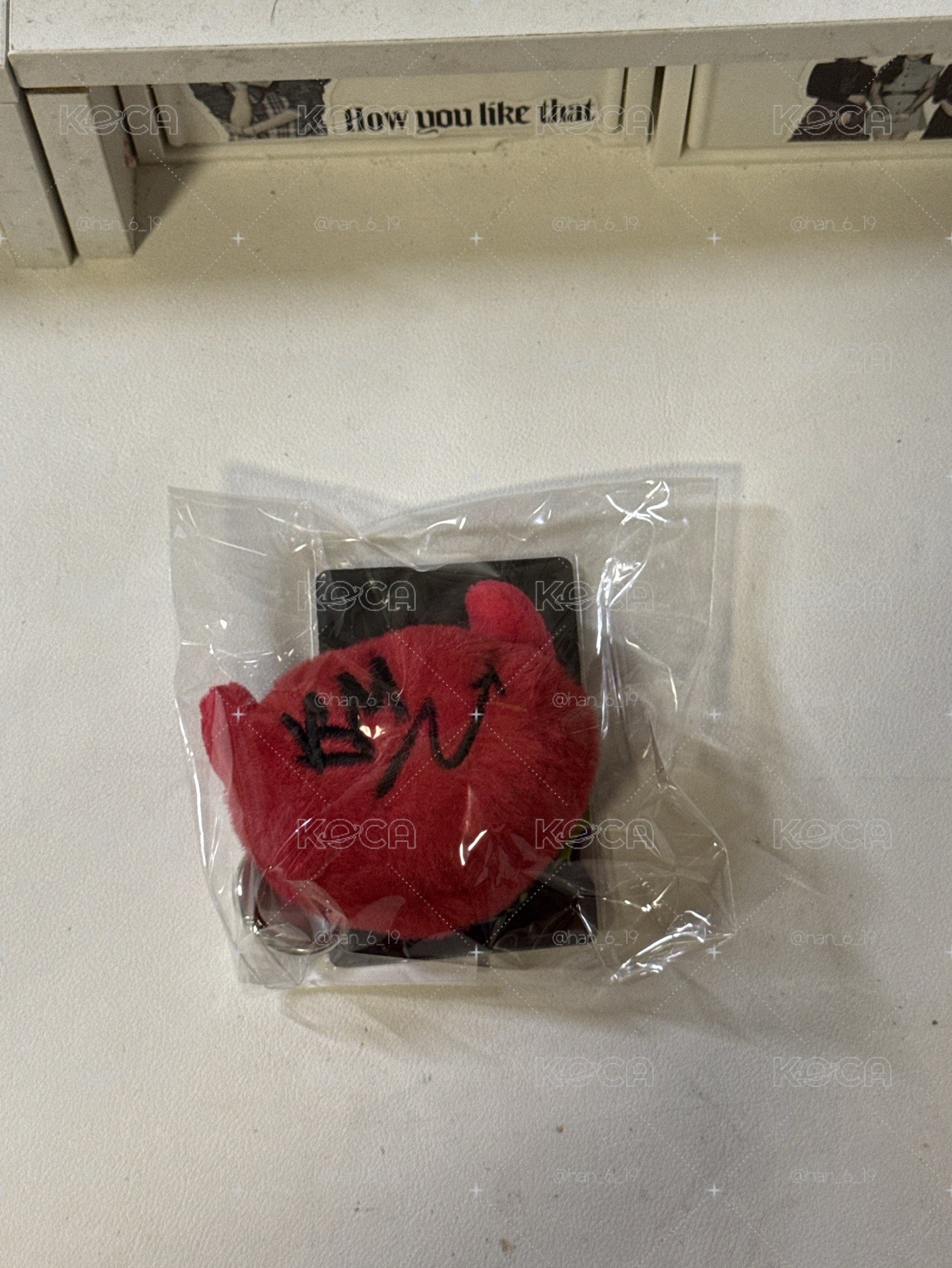 Pharita 紅球吊飾