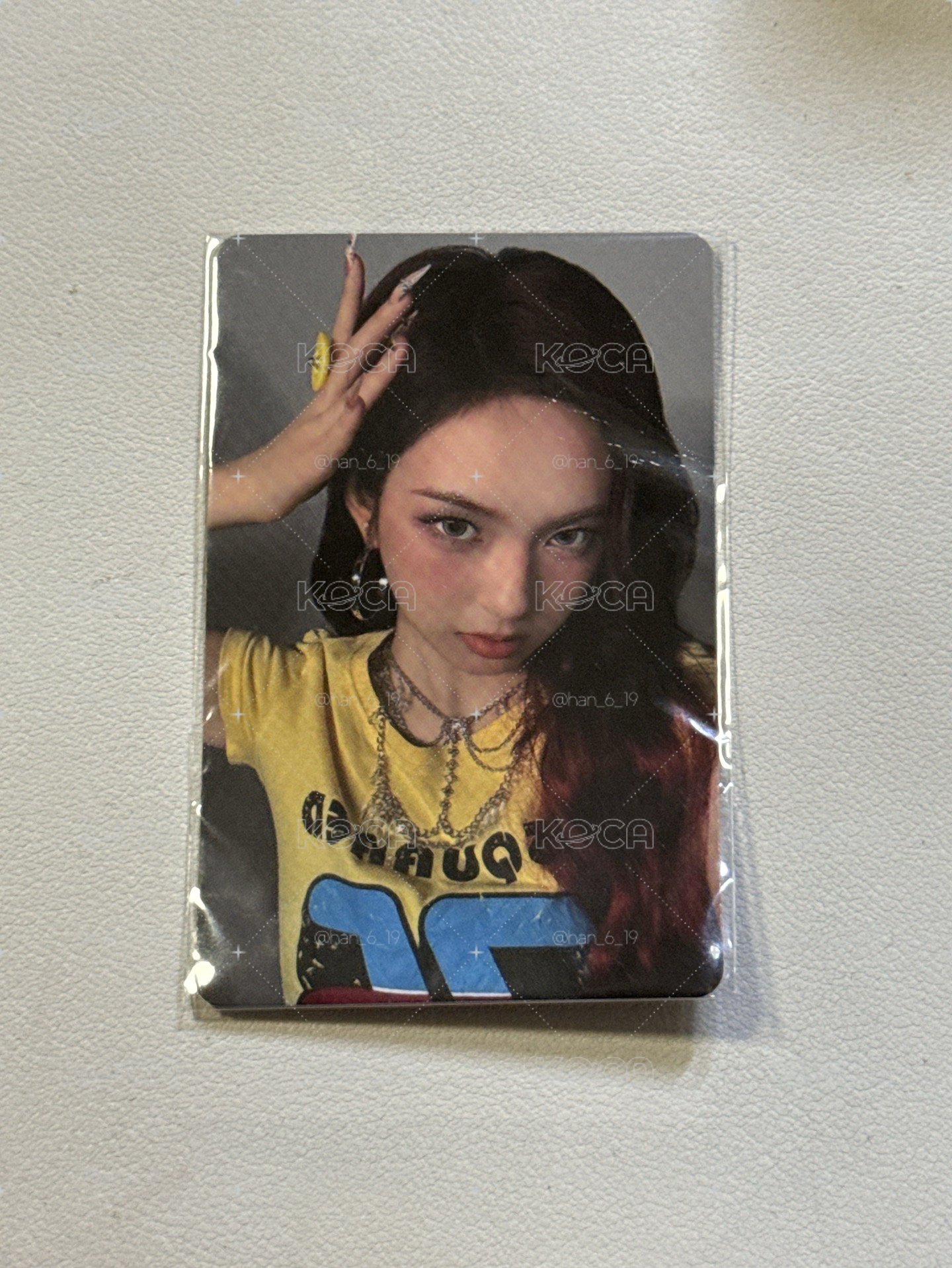 柒紅球吊飾卡