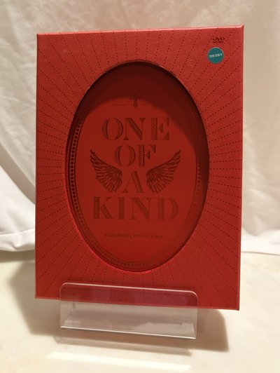 one of a kind live dvd +立牌