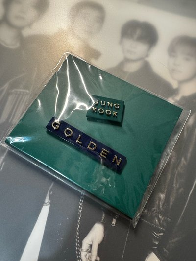 JUNGKOOK GOLDEN 徽章組
