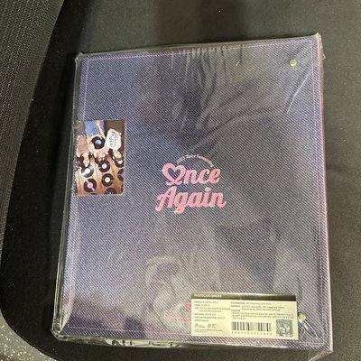 TWICE 8週年卡冊