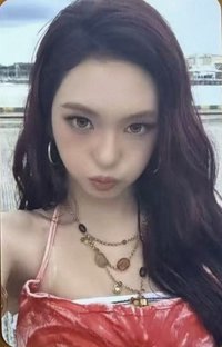 嘟嘴柒