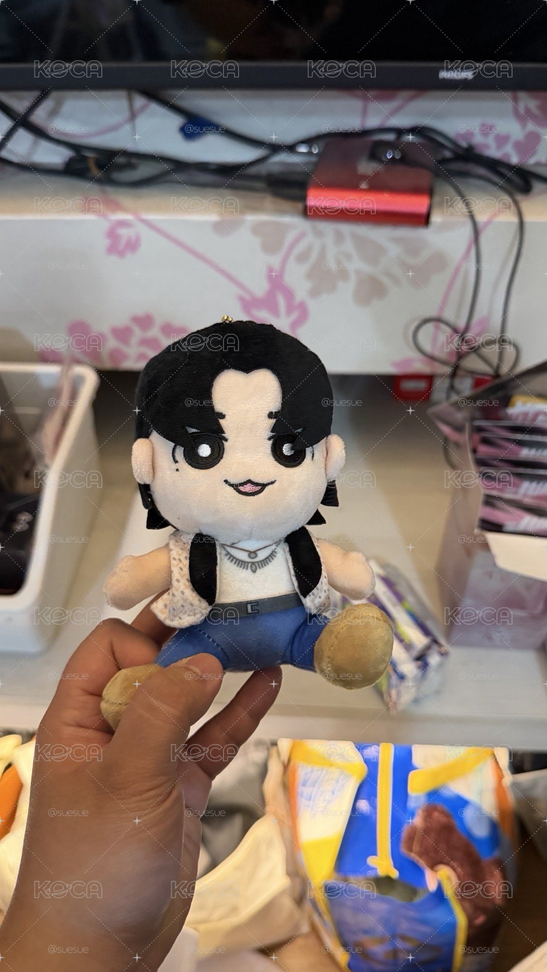 TXT 蠟筆小新吊飾娃
