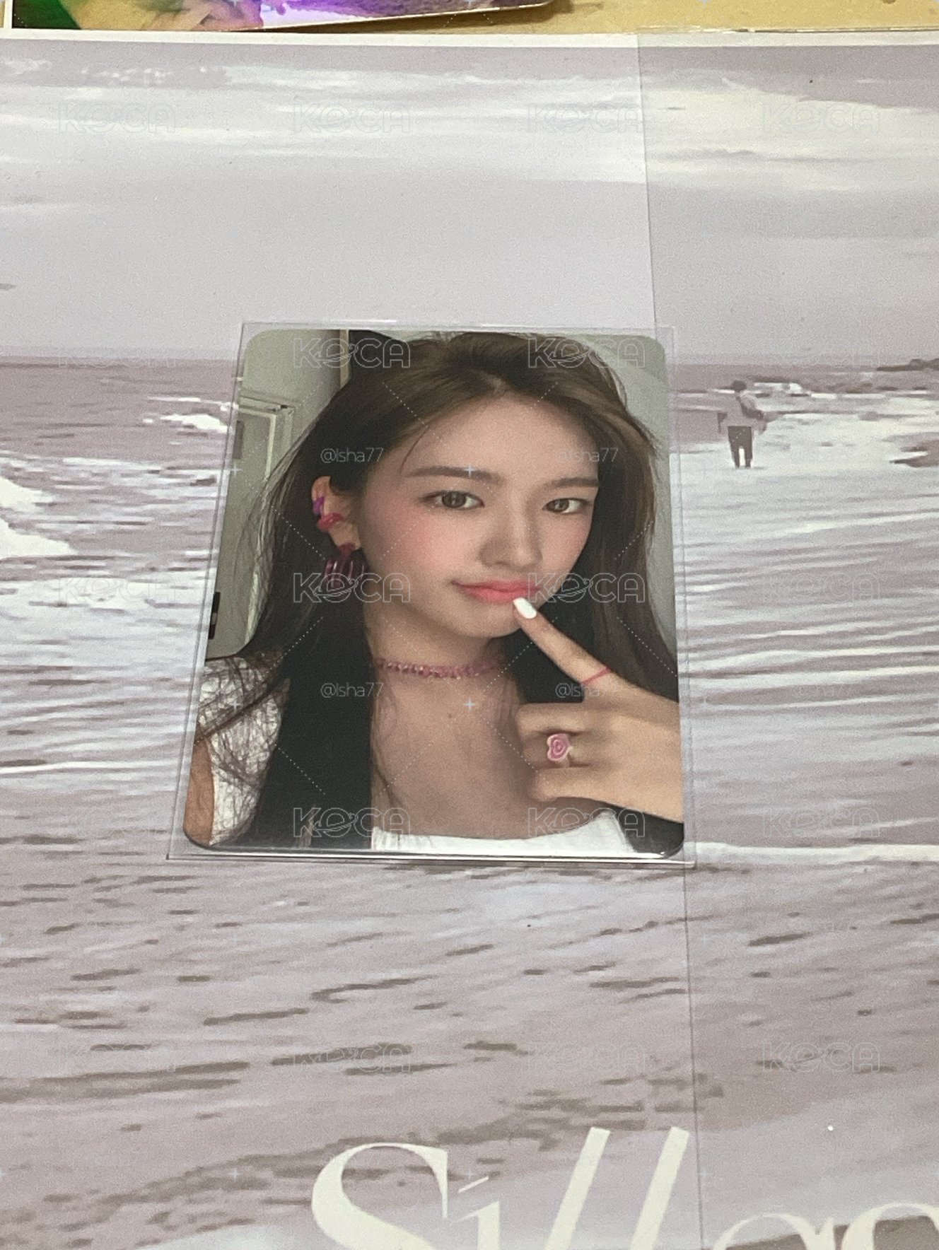 YUJIN 後愛 實體很清純🤍