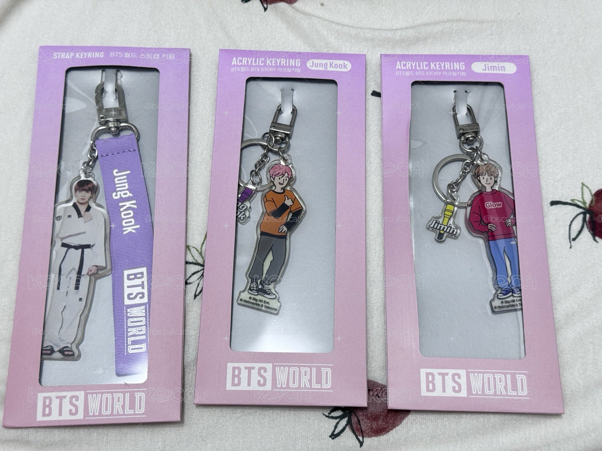 BTS WORLD 鑰匙圈吊飾