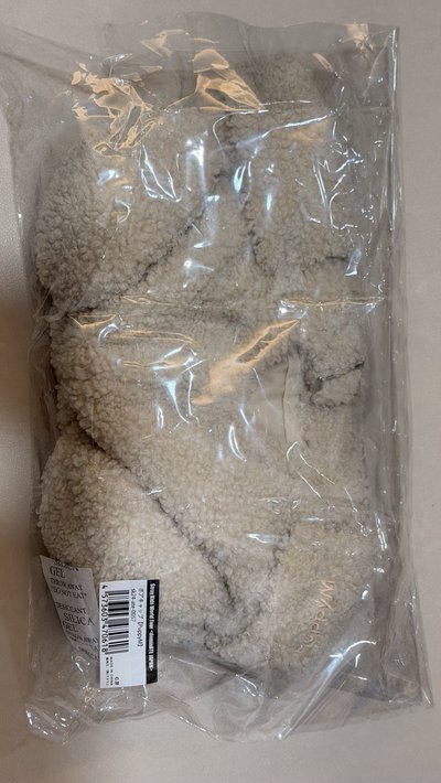 SKZOO 日週帕皮毛帽 玟