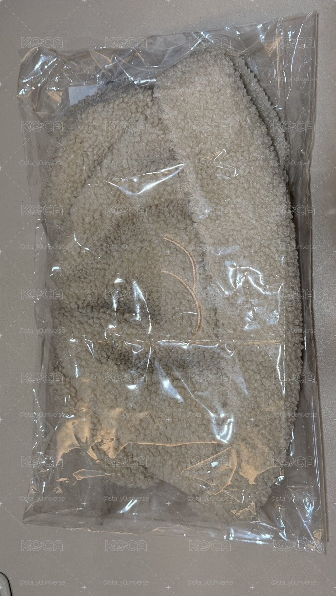 SKZOO 日週帕皮毛帽 玟