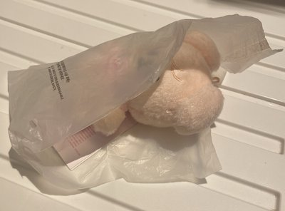 全新口水巾玟直出
