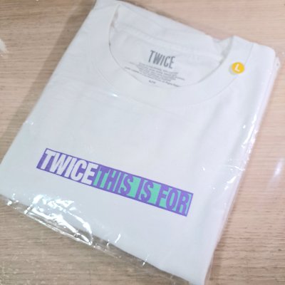 TWICE 台北場 限定城市白T L號