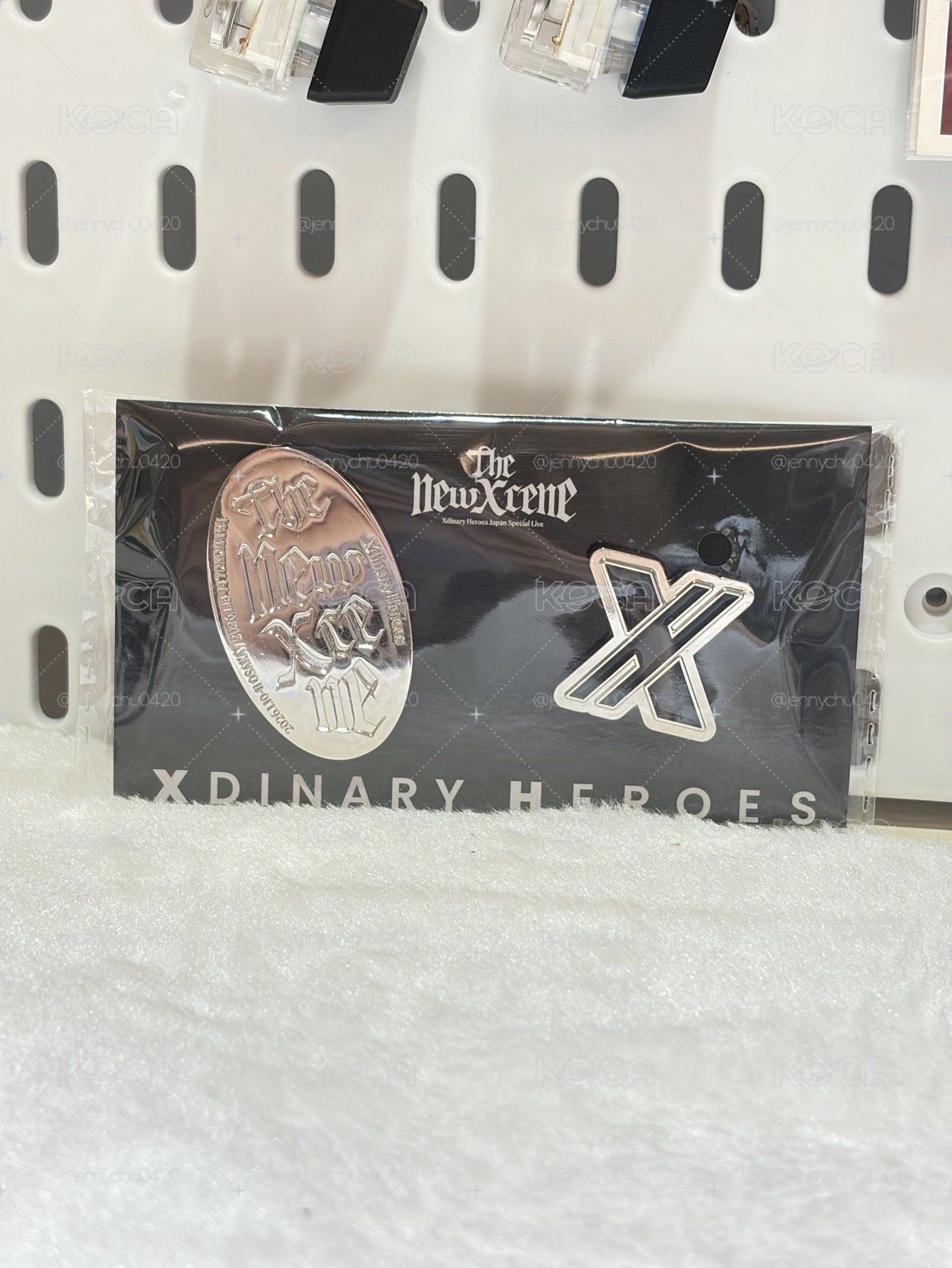 The New Xcene 別針組