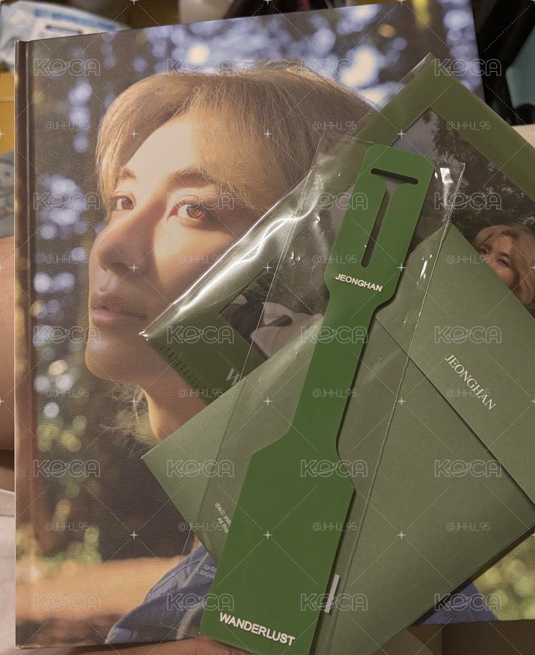❤️JEONGHAN 'WANDERLUST' PHOTOBOOK