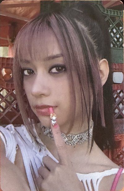 BC紅專 Megan