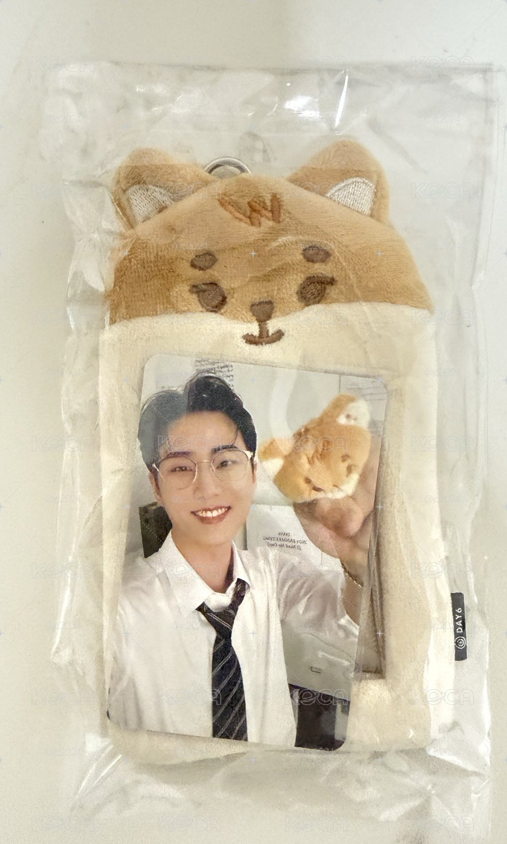 🦊卡套含小卡（無外包裝需綁3張賣場小卡隨機）