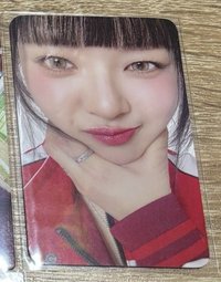 捏臉定