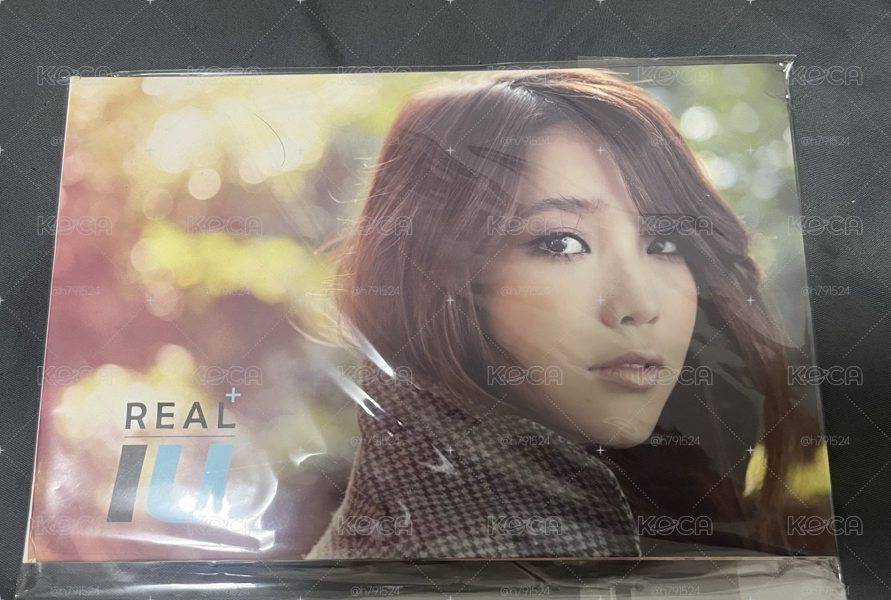 IU 李知恩 Real+ 專輯