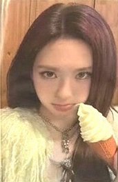 춤 (CHOOM) k4 單封 幸運卡 冰淇淋版