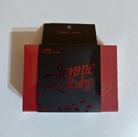 紅色小卡套裝（盒子上的紙微損）