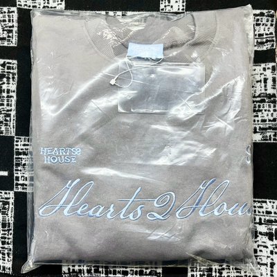 Hearts2Hearts🩵2026FM 場周大學T（不含卡）