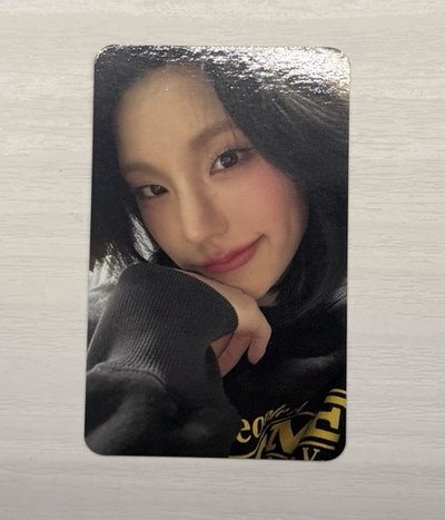 Yeji Air限量打歌卡
