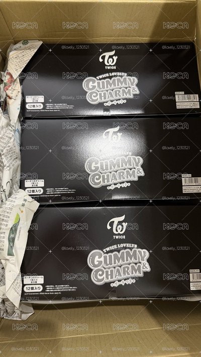 (代購非現) TWICE LOVELYS 軟糖＆軟糖吊飾 食玩 隨機9款 未拆封