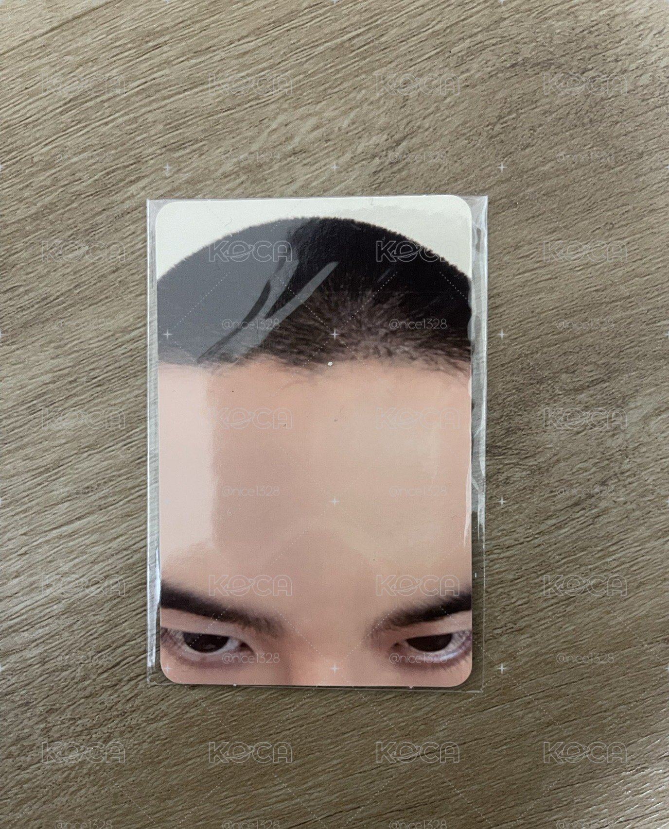 額頭卡單出