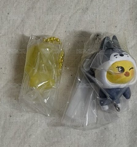 菲 玩具世界+軟體吊飾（不含軟糖）