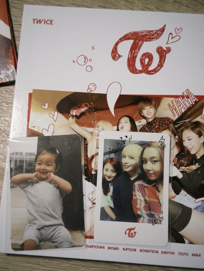TWICE 出道專(志效+效桃彩) 可換寶寶娜🐰