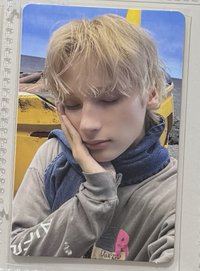 黃版寧