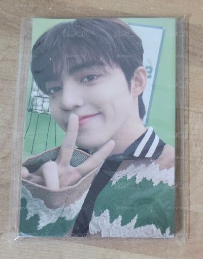 seventeen C×M 奎小卡，教保文庫小卡，25’克拉島外套卡一套