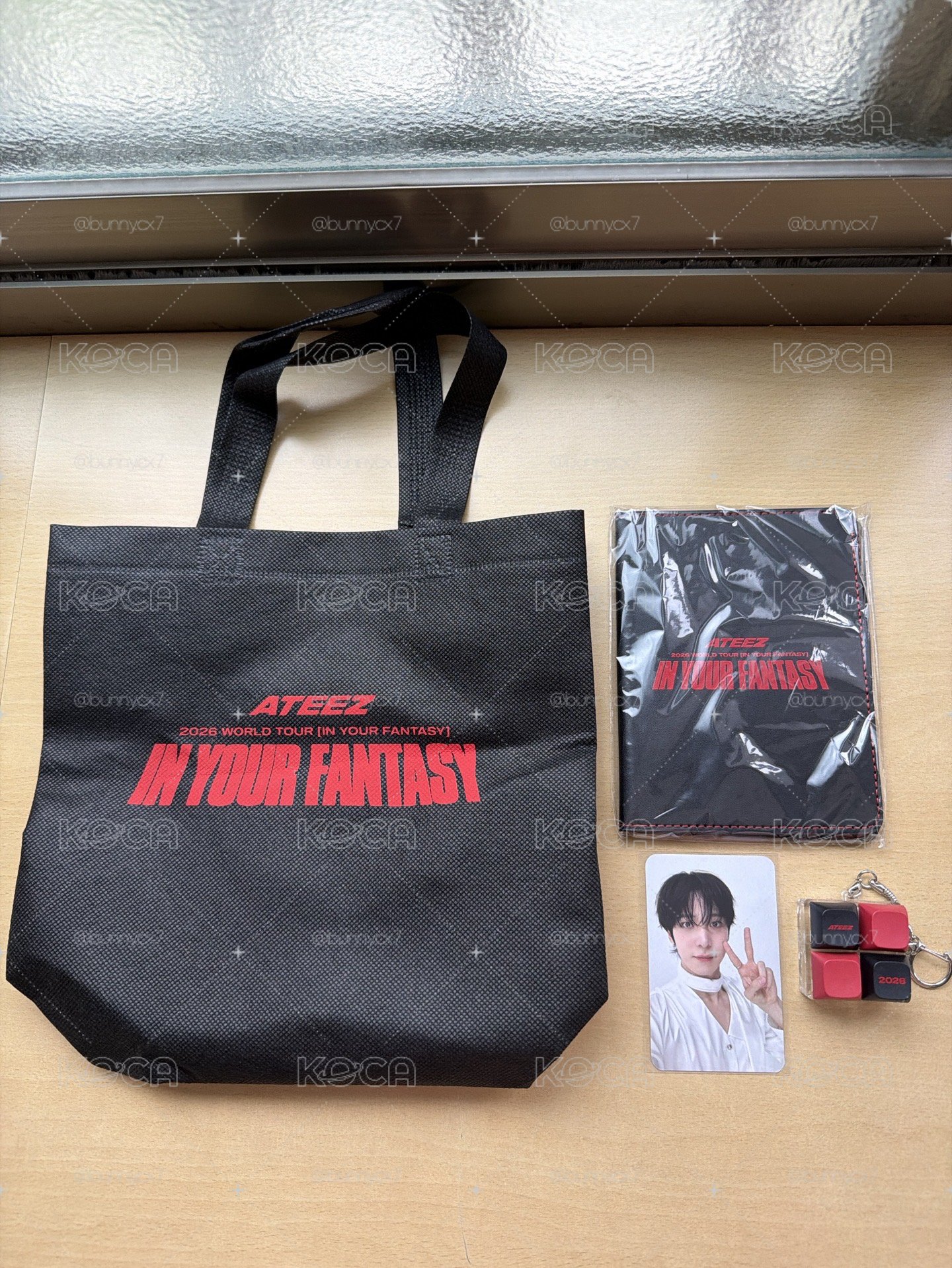ATEEZ In Your Fantasy 澳門入場禮（含潤浩小卡）