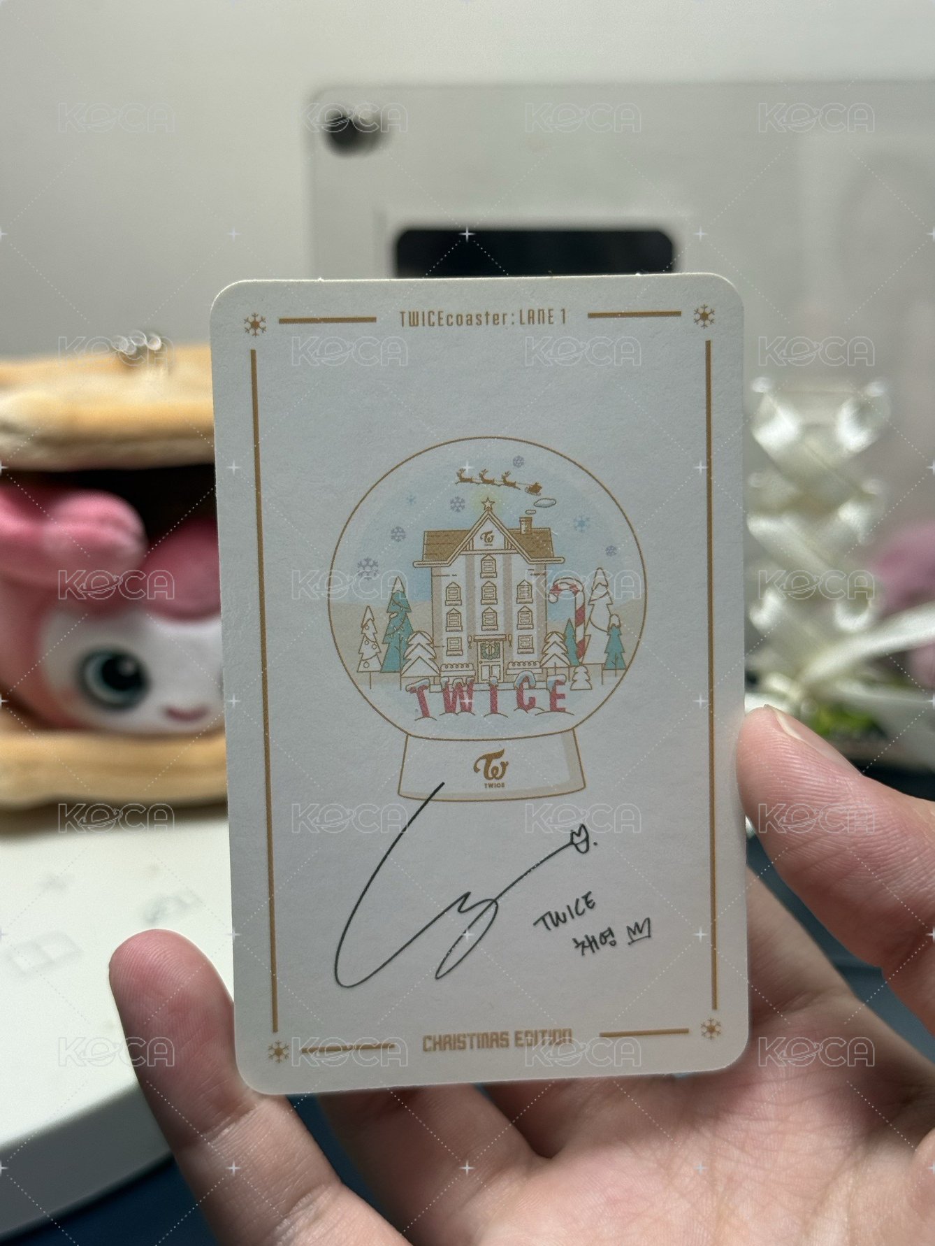 E5（上緣輕微泛黃）