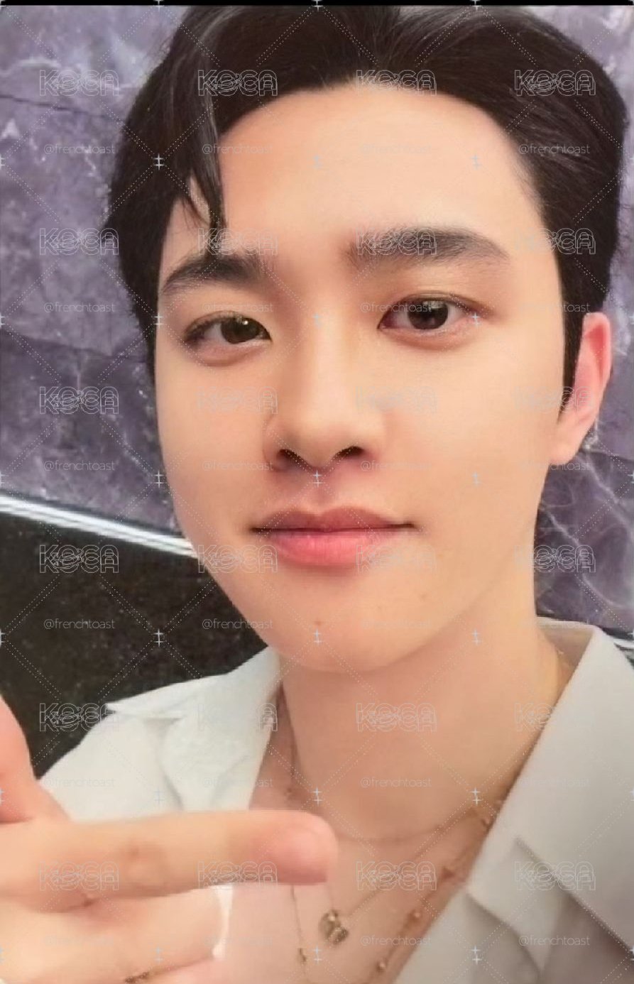 D.O. EXIST專輯卡