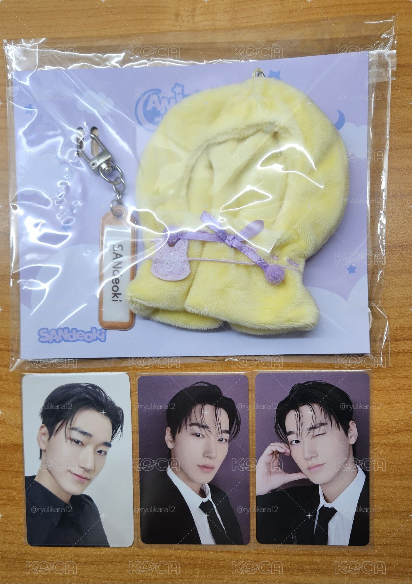 ATEEZ 傘夢境娃衣斗篷+埼玉場限＆隨機卡