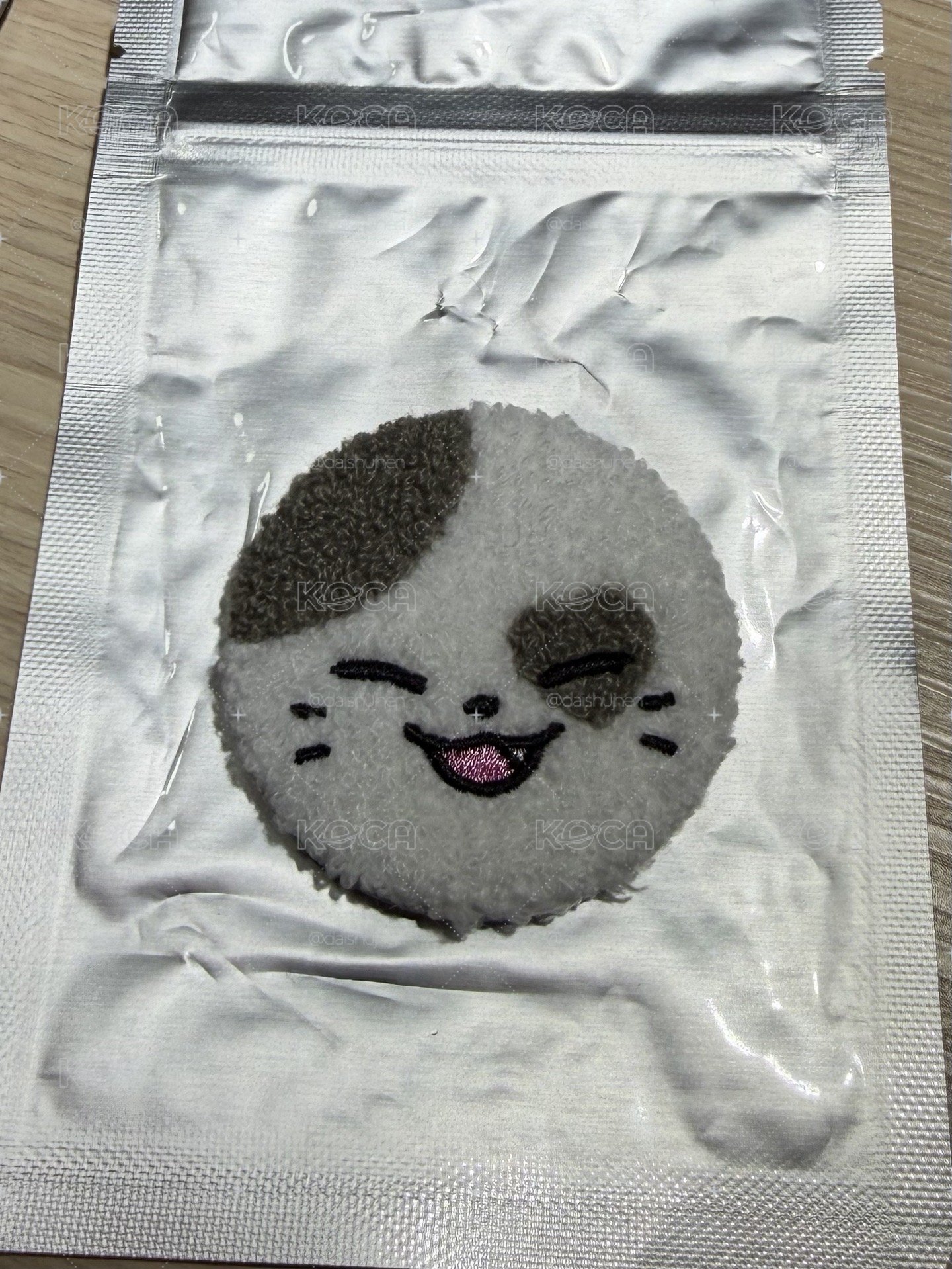 絨毛徽章-志笑臉