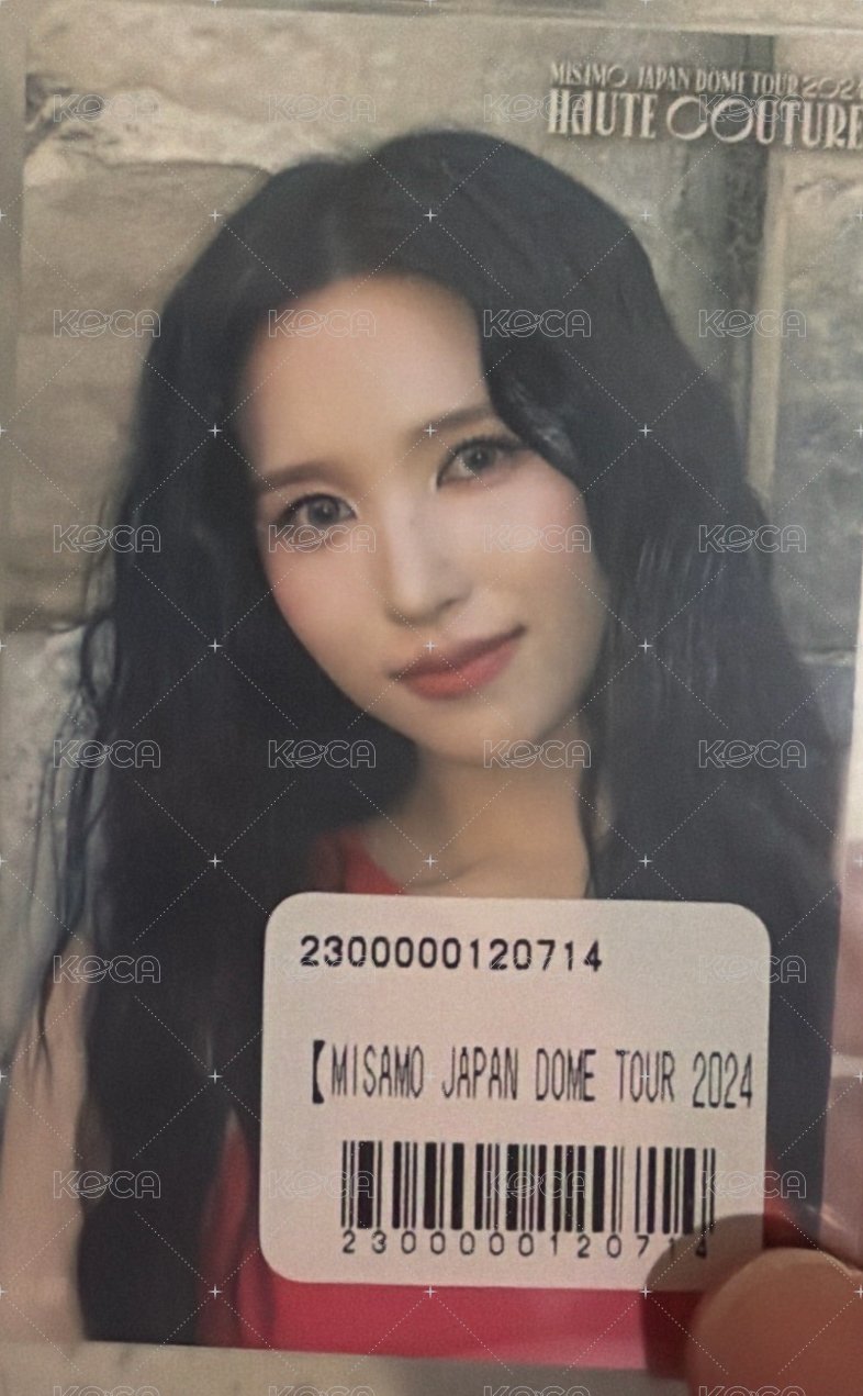Mina微笑