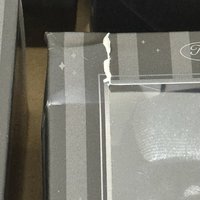 全新未拆 左上角有運輸損