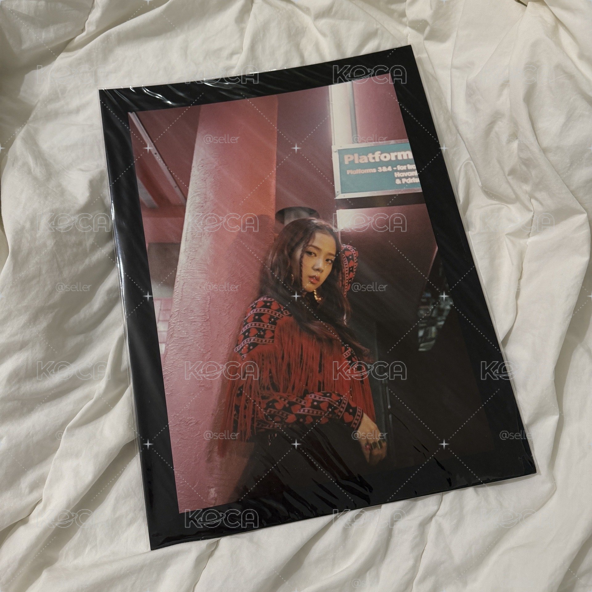 BLACKPINK Jisoo POP-UP 硬紙板 相框 海報 快閃店