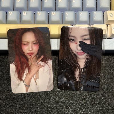 ITZY 留真潦草娃 綁 兩張阿拉丁通路預售卡
