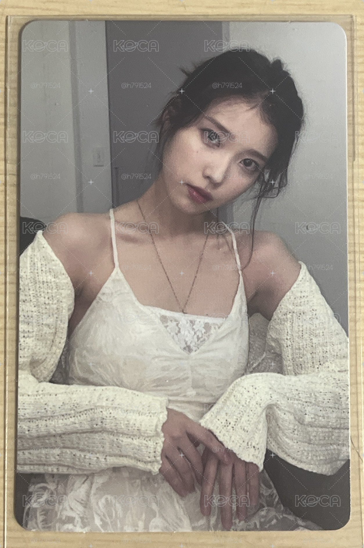 IU 李知恩 Lilac 專輯小卡