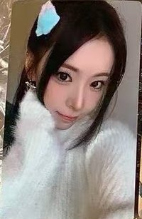&Our Vibe ju 線上5.0 簽售卡 髮夾