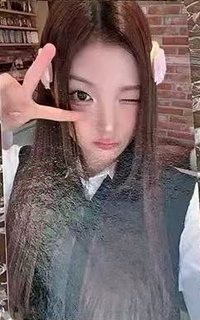 &Our Vibe ju 線上5.0 簽售卡 髮夾