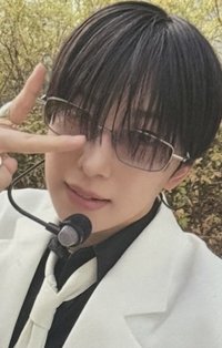 BTL yzy 19.0 簽售卡 追加九線上終場