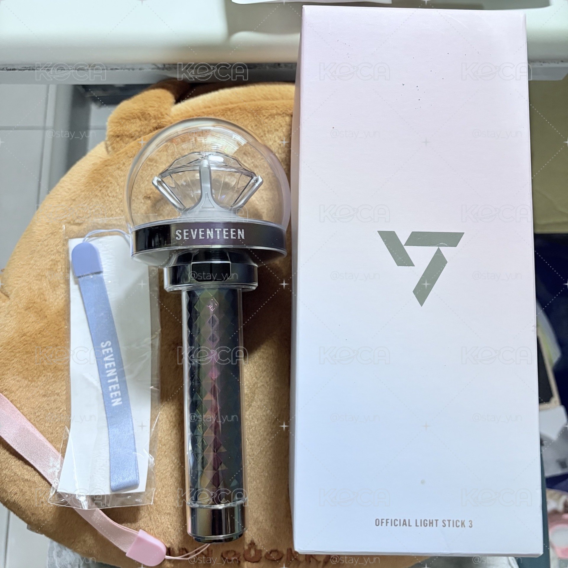 SEVENTEEN三代手燈 二手（不含電池）