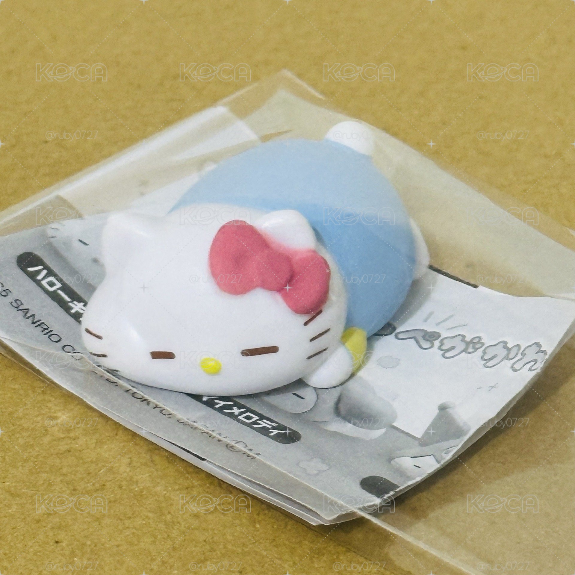 三麗鷗趴睡扭蛋 閉眼款Hello Kitty