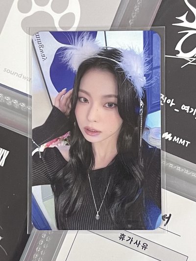 💫 NMIXX 精靈圭 中背 卡背瑕