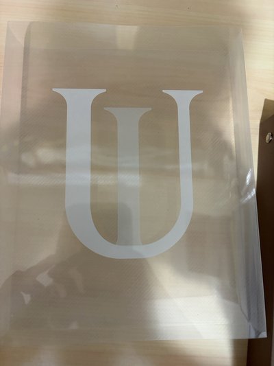 IU April 金卡冊 含小卡 