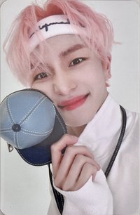 11th Mini Album [Love or Take] br 特典卡 